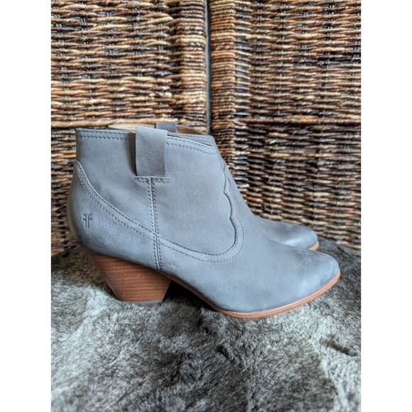 Frye Reina Leather Ankle Boots Women's 8 Gray Western Cowgirl Boho Booties Rodeo - Picture 1 of 13
